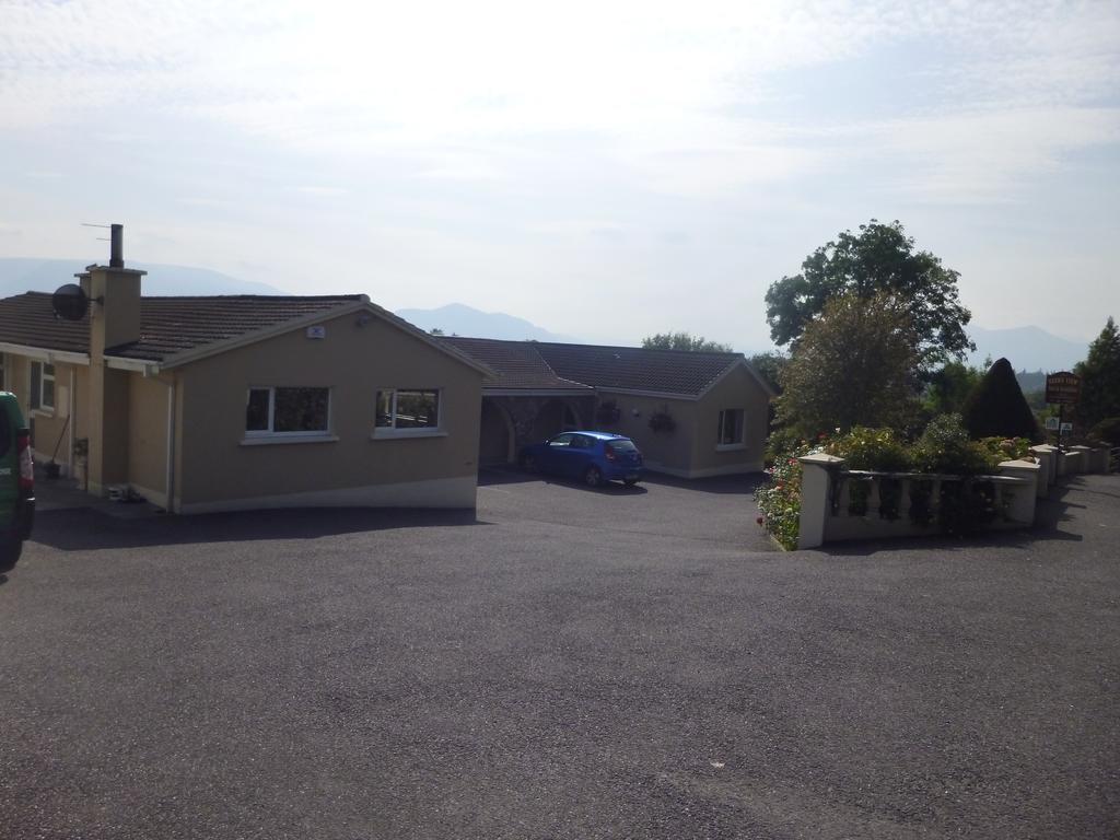 Reeks View Bed & Breakfast Teernaboul Exterior foto
